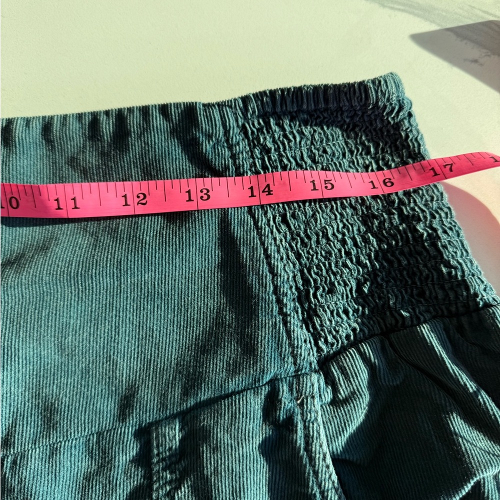 We The Free NWT Lunan Crop Harem
Cord Jeans Color Overboard Size L - Picture 16 of 16